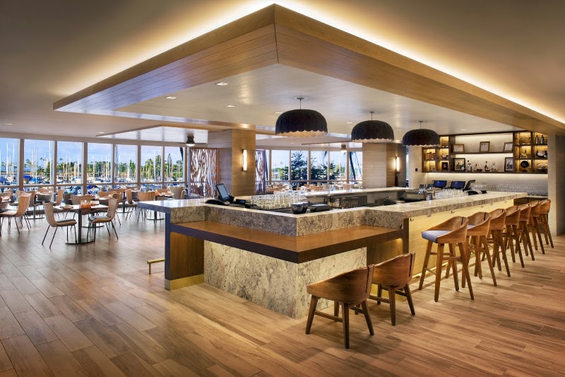 100 Sails Restaurant & Bar - Event Venue in Honolulu, Hawaii