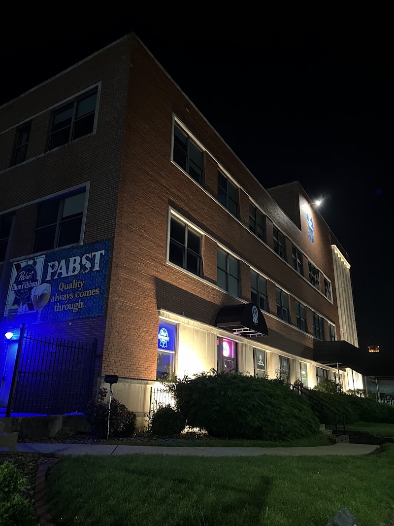 The Pabst Blue Ribbon Building - Event Venue in Peoria Heights, Illinois