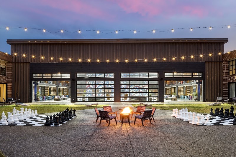 The Highlander Hotel - Event Venue in Iowa City, Iowa