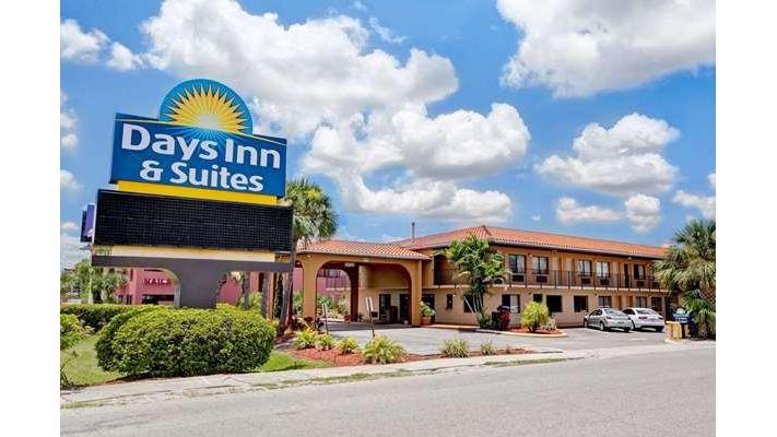 Days Inn & Suites by Wyndham Orlando East UCF Area - Event Venue in Orlando, Florida