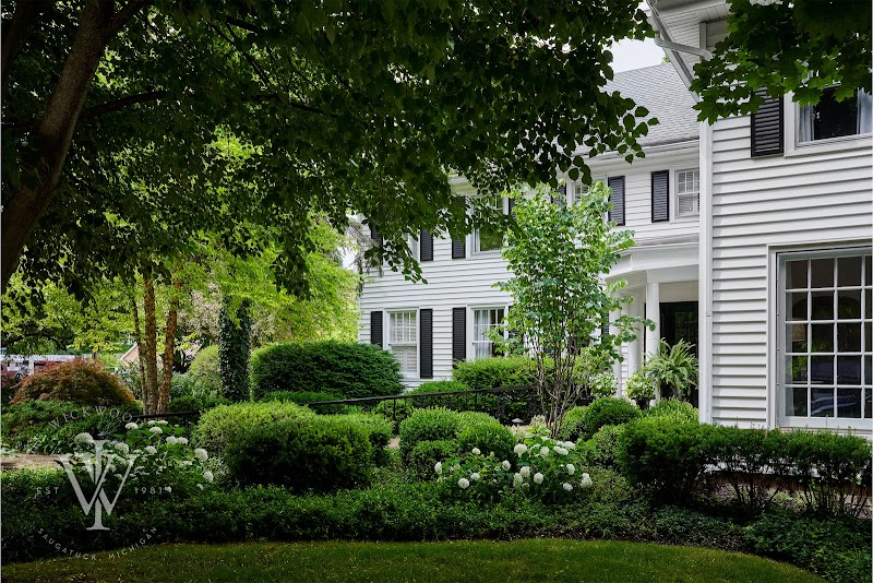 Wickwood Inn - Event Venue in Saugatuck, Michigan