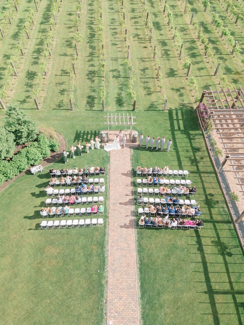 The Barn & Vineyard - Event Venue in Beecher, Illinois