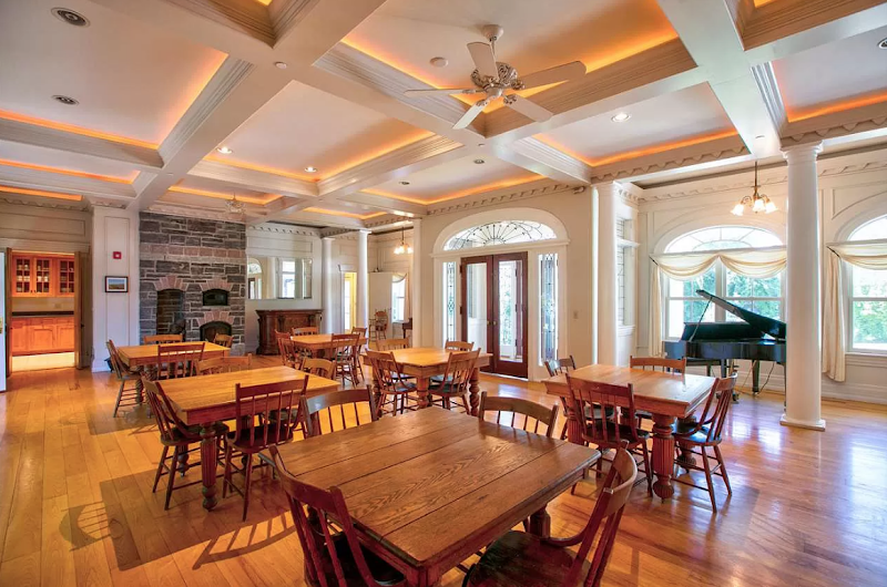 Maple House Manor - Event Venue in Morristown, Vermont