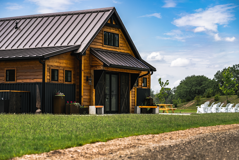 Sankoty Lakes Resort - Cabins & RVs - Wedding Venue - Event Venue in Spring Bay, Illinois