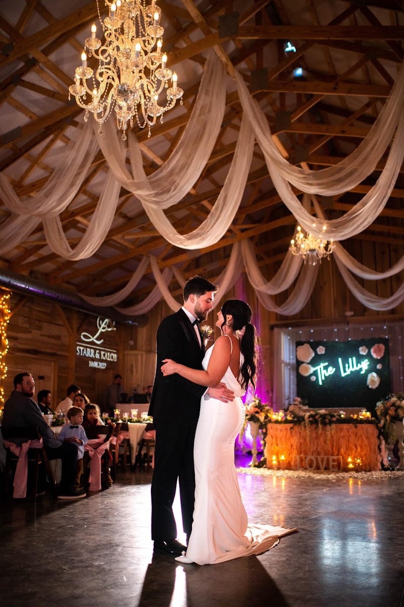Almost Heaven Barn - Event Venue in Shinnston, West Virginia