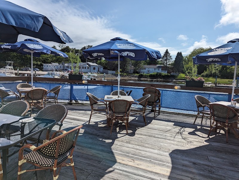 Arundel Wharf - Seafood - Cocktail Bar - Craft Beer - Event Venue in Kennebunkport, Maine