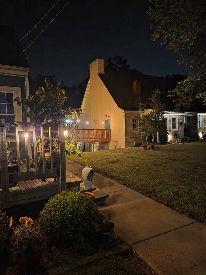 Medley Manor Hotel - Event Venue in East Peoria, Illinois