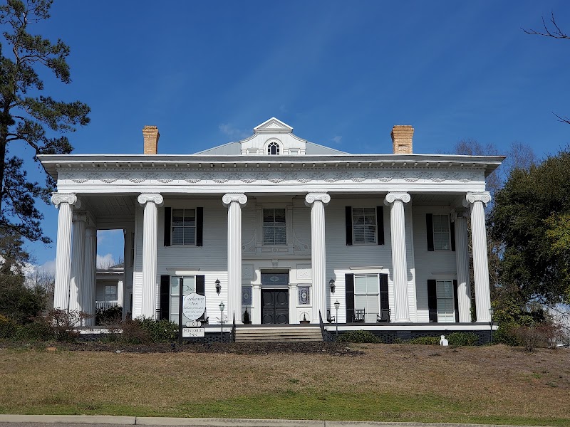Lookaway Inn - Event Venue in North Augusta, South Carolina
