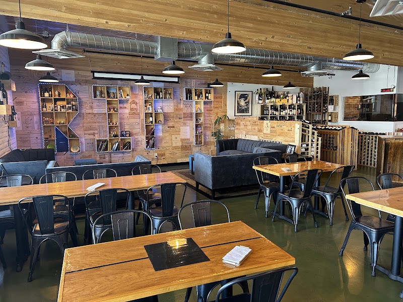 Rift Wine Bar & Taphouse - Event Venue in Scottsdale, Arizona