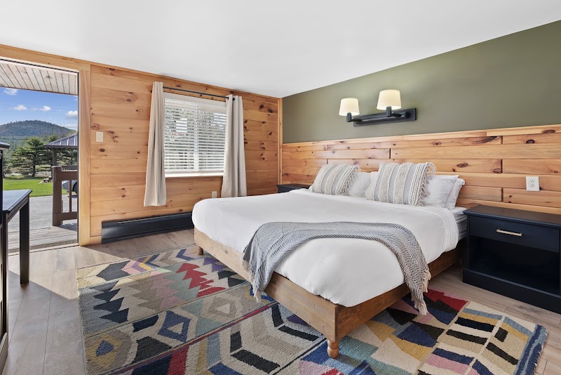 Wolfjaw Lodge - Event Venue in Wilmington, New York