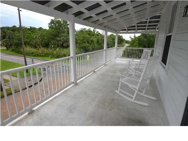 Bowery Inn - Event Venue in Apalachicola, Florida