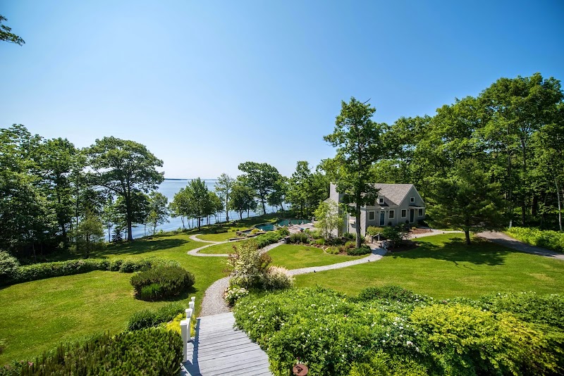 The Inn at Ocean's Edge - Event Venue in Lincolnville, Maine