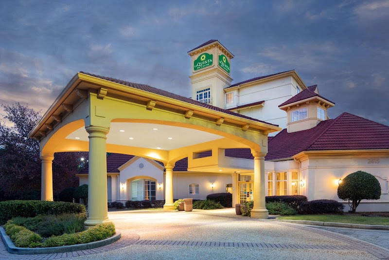 La Quinta Inn and Suites by Wyndham Atlanta Ballpark Galleria - Event Venue in Atlanta, Georgia