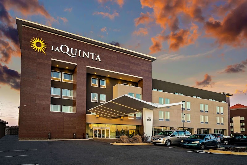 La Quinta Inn & Suites by Wyndham Tuscaloosa University - Event Venue in Tuscaloosa, Alabama