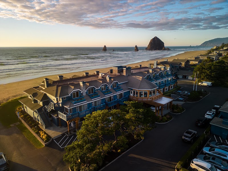 Stephanie Inn & Dining Room - Event Venue in Cannon Beach, Oregon