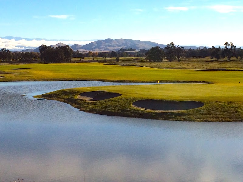 Dragonfly Golf Club - Event Venue in Madera, California