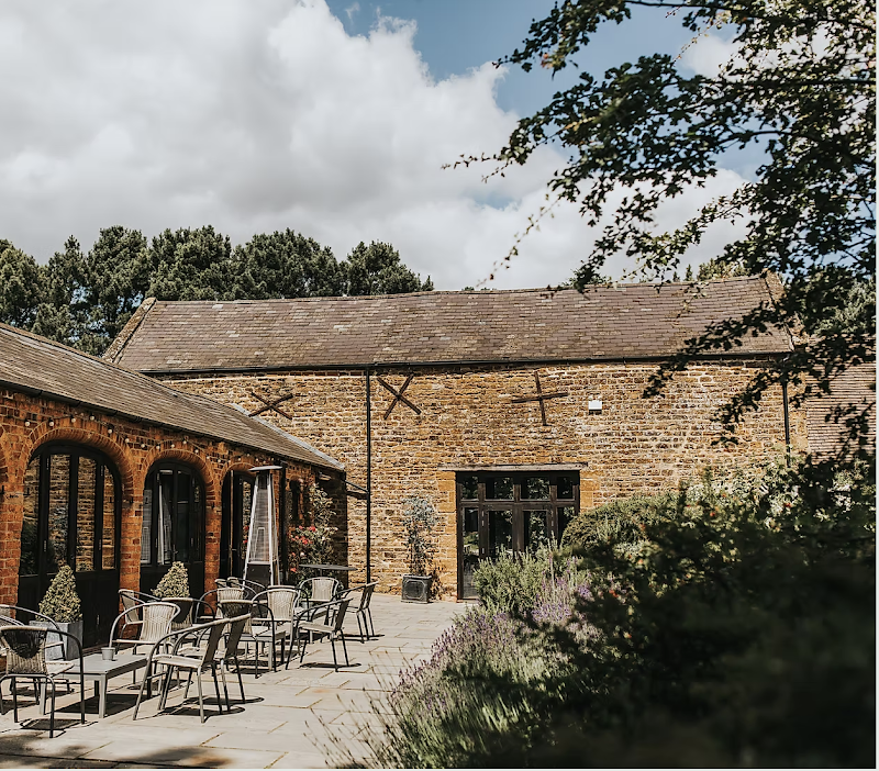 Dodmoor House - Event Venue in Dodford, England