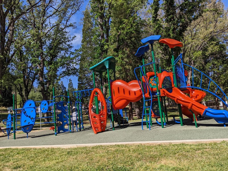 Mary Laveroni Community Park - Event Venue in Groveland, California