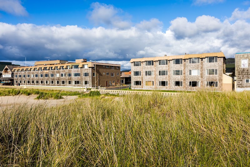 Ebb Tide Oceanfront Inn - Event Venue in Seaside, Oregon