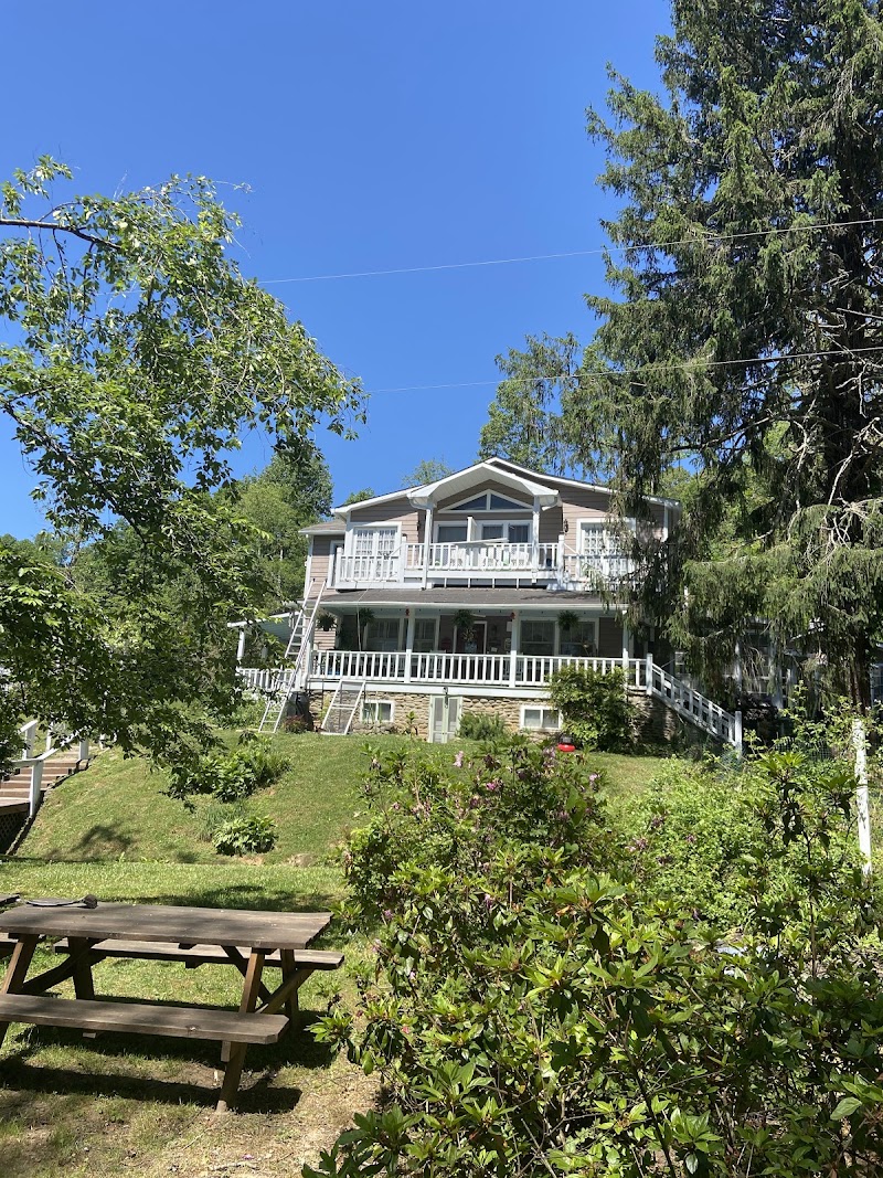 Folkestone Inn - Event Venue in Bryson City, North Carolina
