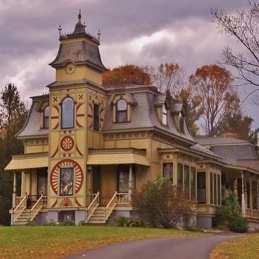 Birdcage Bed & Breakfast - Event Venue in Brandon, Vermont