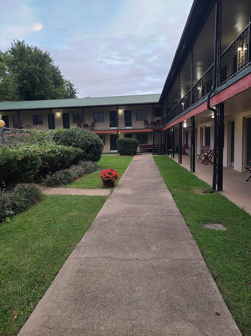 Ridge Top Motel & Campground - Event Venue in Bryson City, North Carolina