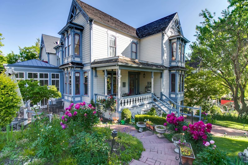 Winchester Inn - Event Venue in Ashland, Oregon