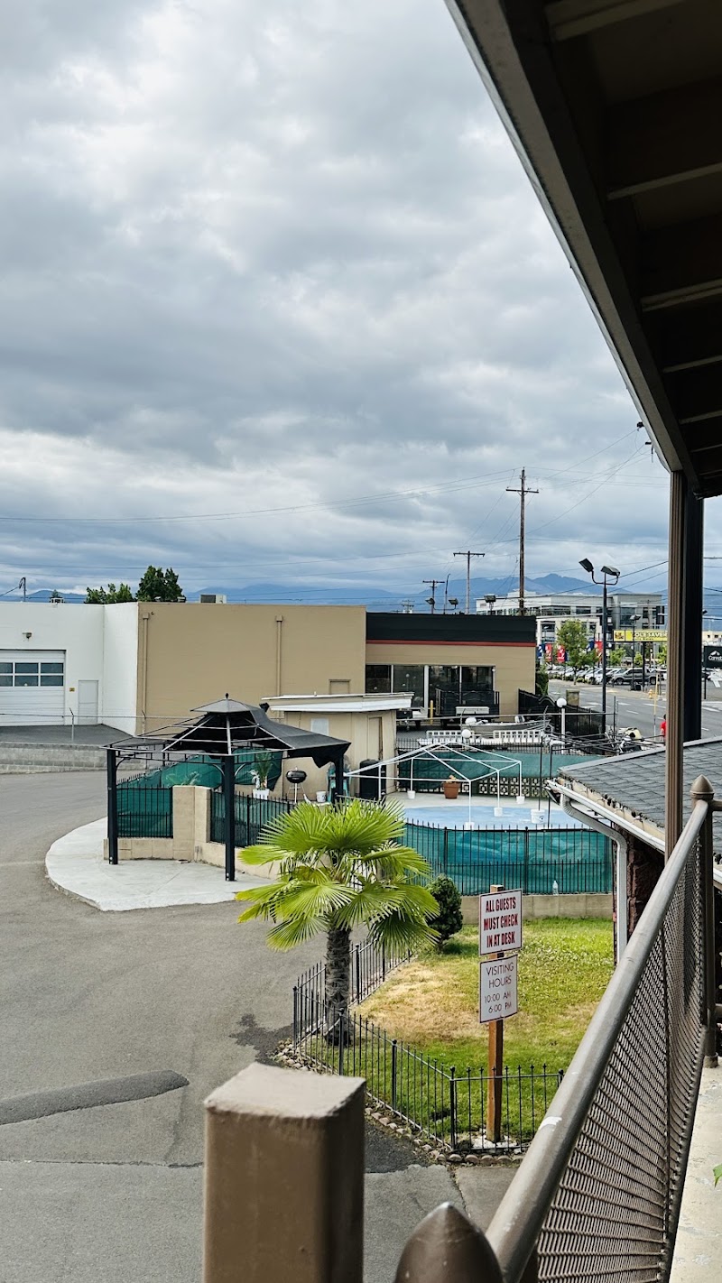 Rogue Valley Inn - Event Venue in Medford, Oregon