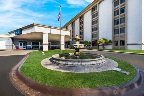 Clarion Hotel San Angelo near Convention Center - Event Venue in San Angelo, Texas
