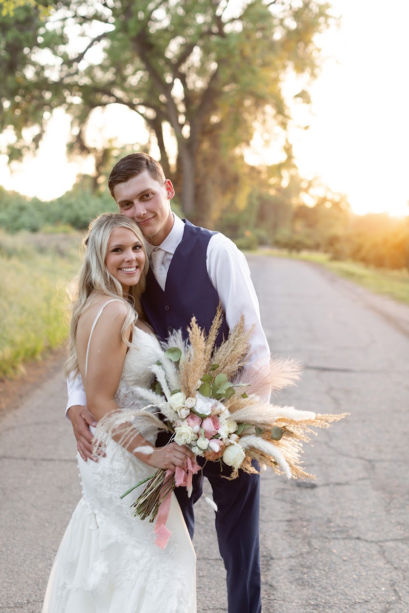 Enchanted Oaks Venue - Event Venue in Visalia, California