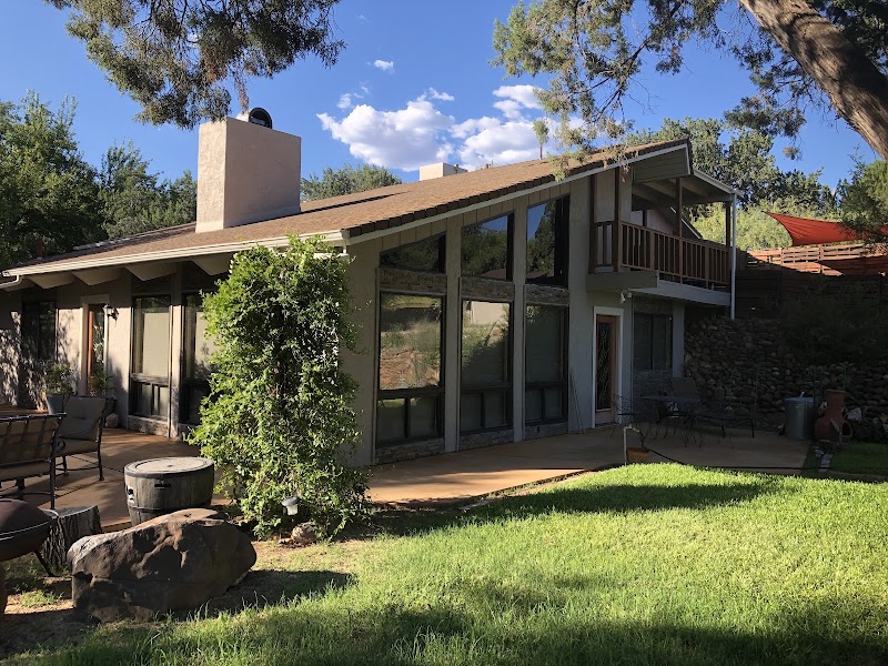 Acoustic Cellars Lodge - Event Venue in Cornville, Arizona