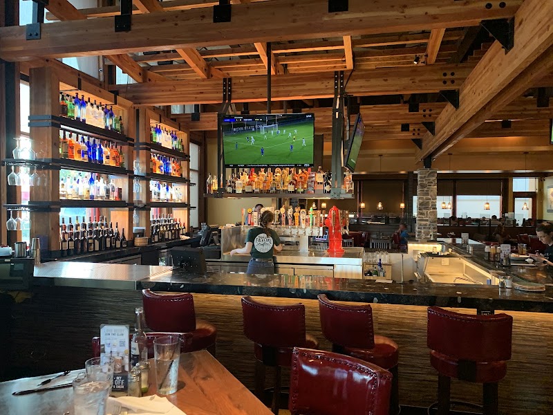 Lazy Dog Restaurant & Bar - Event Venue in Arlington, Texas
