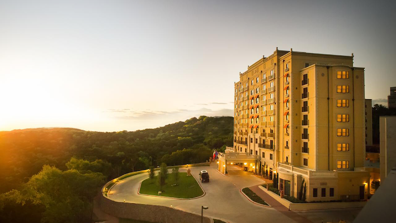 Hotel Viata - Event Venue in West Lake Hills, Texas