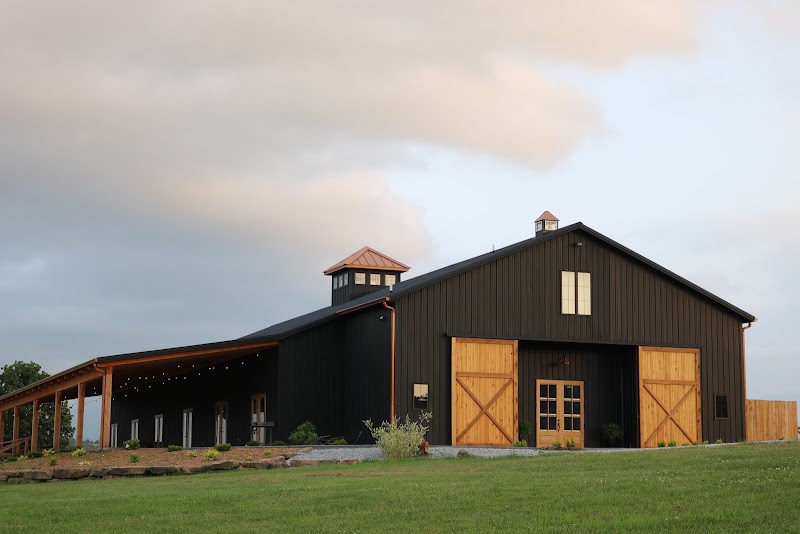 Willow Brooke Farm, Northwest Arkansas Wedding Venue - Event Venue in Huntsville, Arkansas