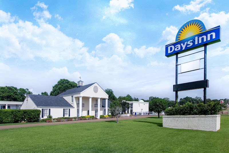 Days Inn by Wyndham Natchez - Event Venue in Natchez, Mississippi