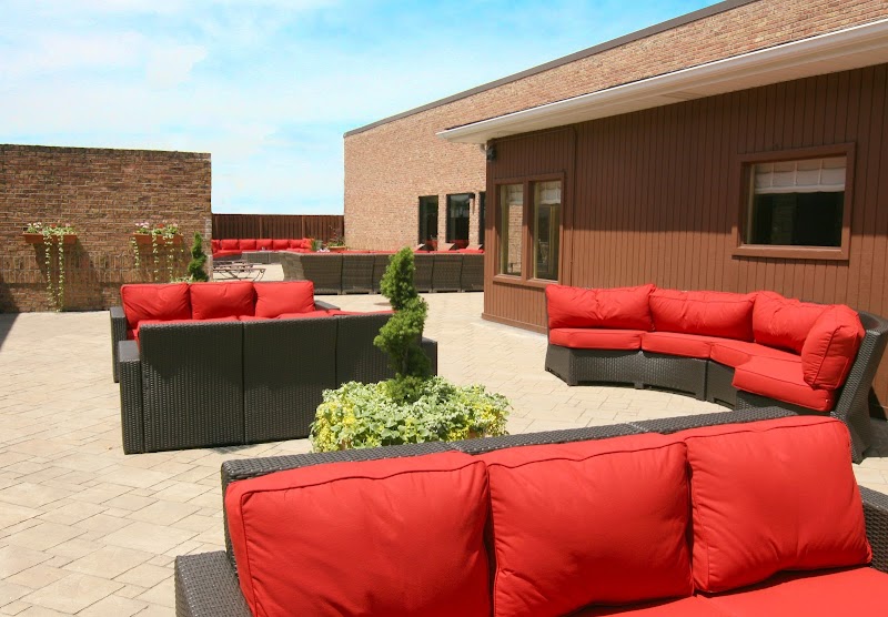 DoubleTree by Hilton Hotel Chicago - Alsip - Event Venue in Alsip, Illinois