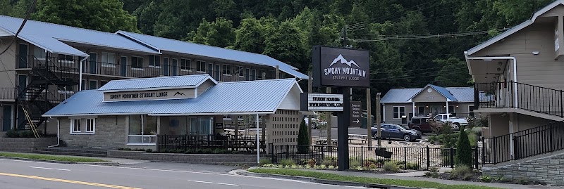 Smoky Mountain Student Lodge - Event Venue in Gatlinburg, Tennessee