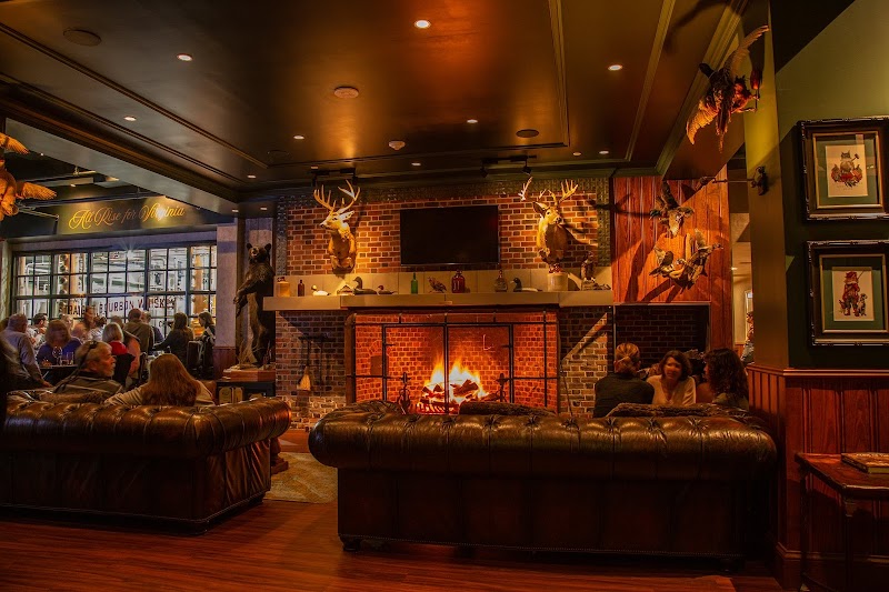 Hunt Room - Event Venue in Virginia Beach, Virginia