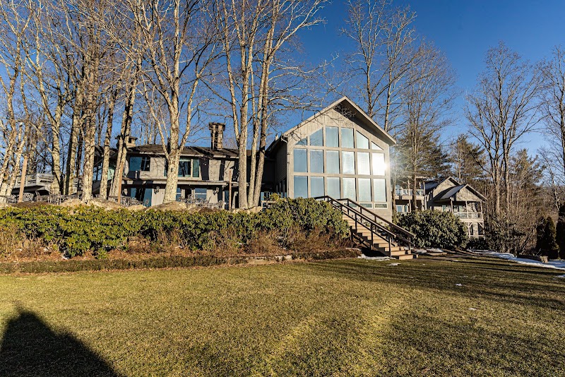 The Inn at Crestwood - Event Venue in Boone, North Carolina