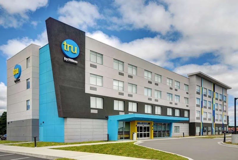 Tru by Hilton Traverse City - Event Venue in Traverse City, Michigan