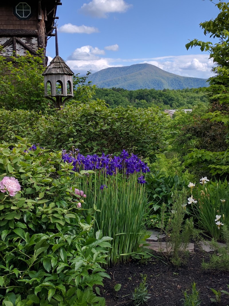 The Lodge At Buckberry Creek - Event Venue in Gatlinburg, Tennessee