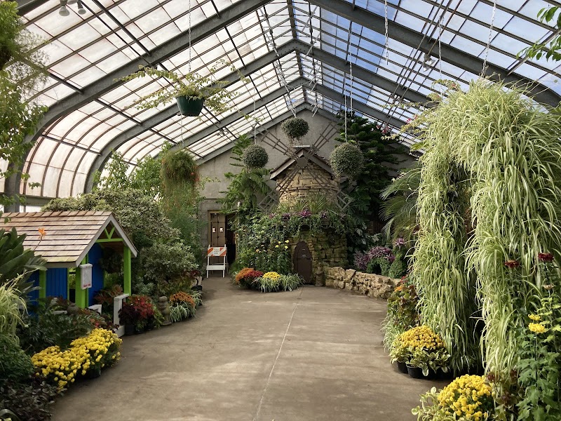 Vander Veer Conservatory - Event Venue in Davenport, Iowa
