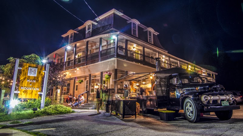 Main + Mountain Motel - Event Venue in Ludlow, Vermont