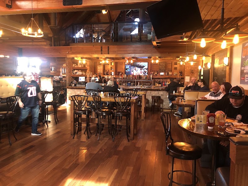 Village Taphouse & Grill - Event Venue in Marysville, Washington