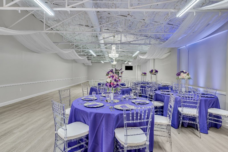 1207 Irving Blvd Salón De Fiesta - Event Venue in Irving, Texas