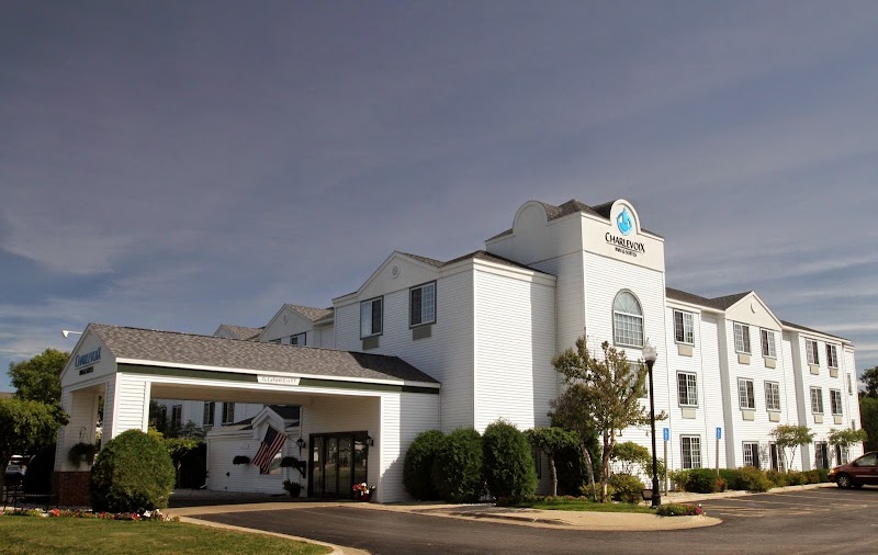 Charlevoix Inn and Suites - Event Venue in Charlevoix, Michigan