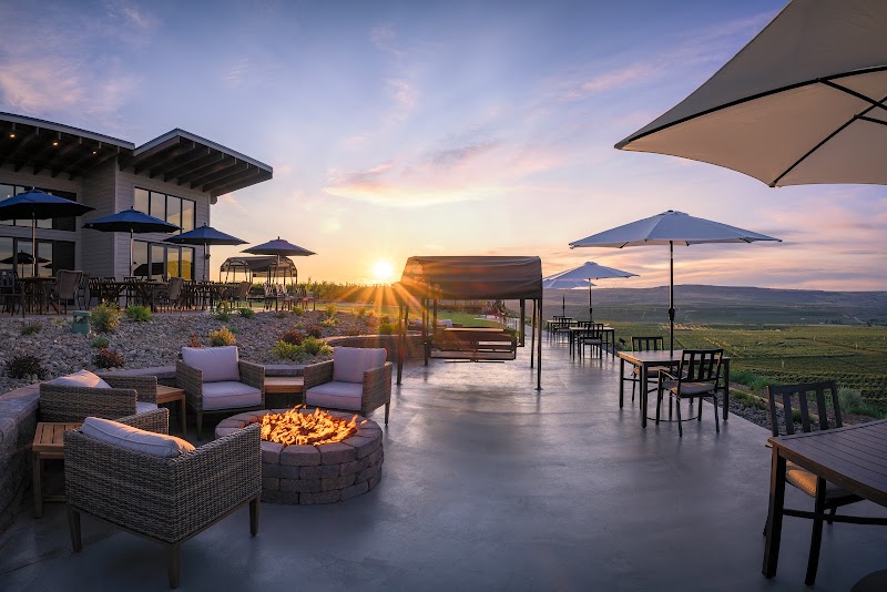 Lone Point Cellars - Event Venue in Brewster, Washington