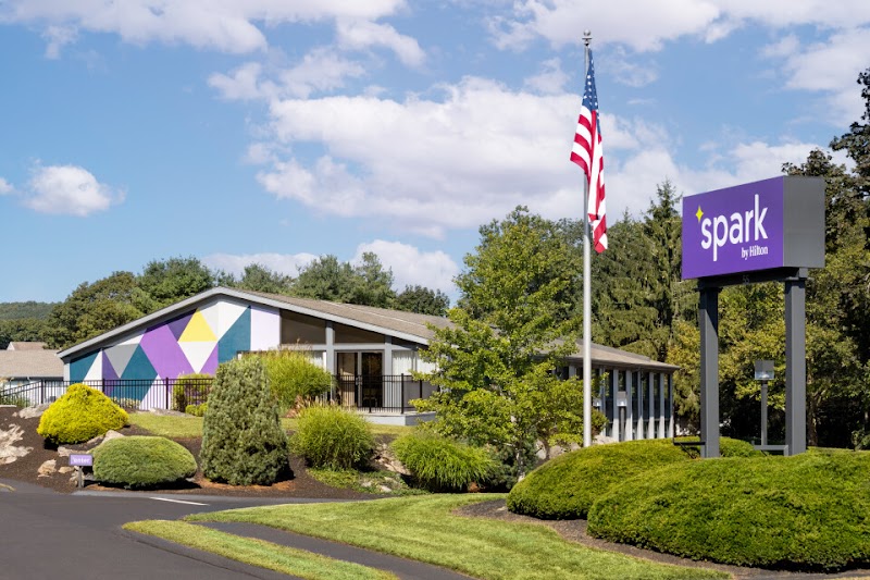 Spark by Hilton Mystic Groton - Event Venue in Stonington, Connecticut