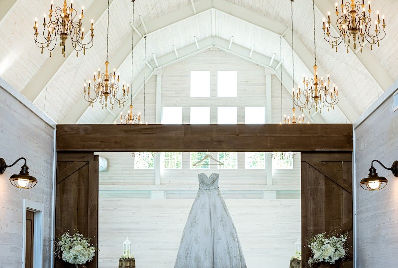 The Chapel At Three Oaks - Event Venue in Gallatin, Tennessee