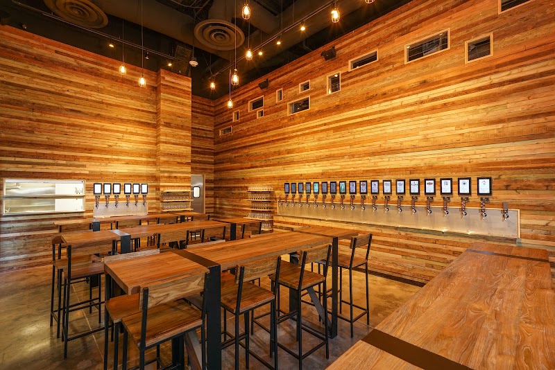 Off The Wall Craft Beer & Wine - Event Venue in Honolulu, Hawaii